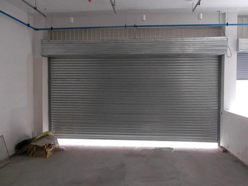 鋼質(zhì)復(fù)合防火卷簾門生產(chǎn)